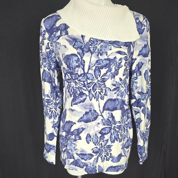 Chico's Tops - Chico's Indigo and Cream Floral Top